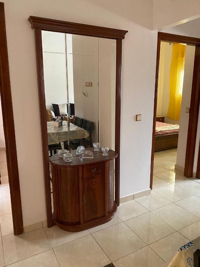 Appartement Martil 3 Chambres Proche De Centre Ville 5Mn A Pied Et La Plage 10Mn A Pied Et 10Mn De Aeroport Tetouan En Voiture ภายนอก รูปภาพ