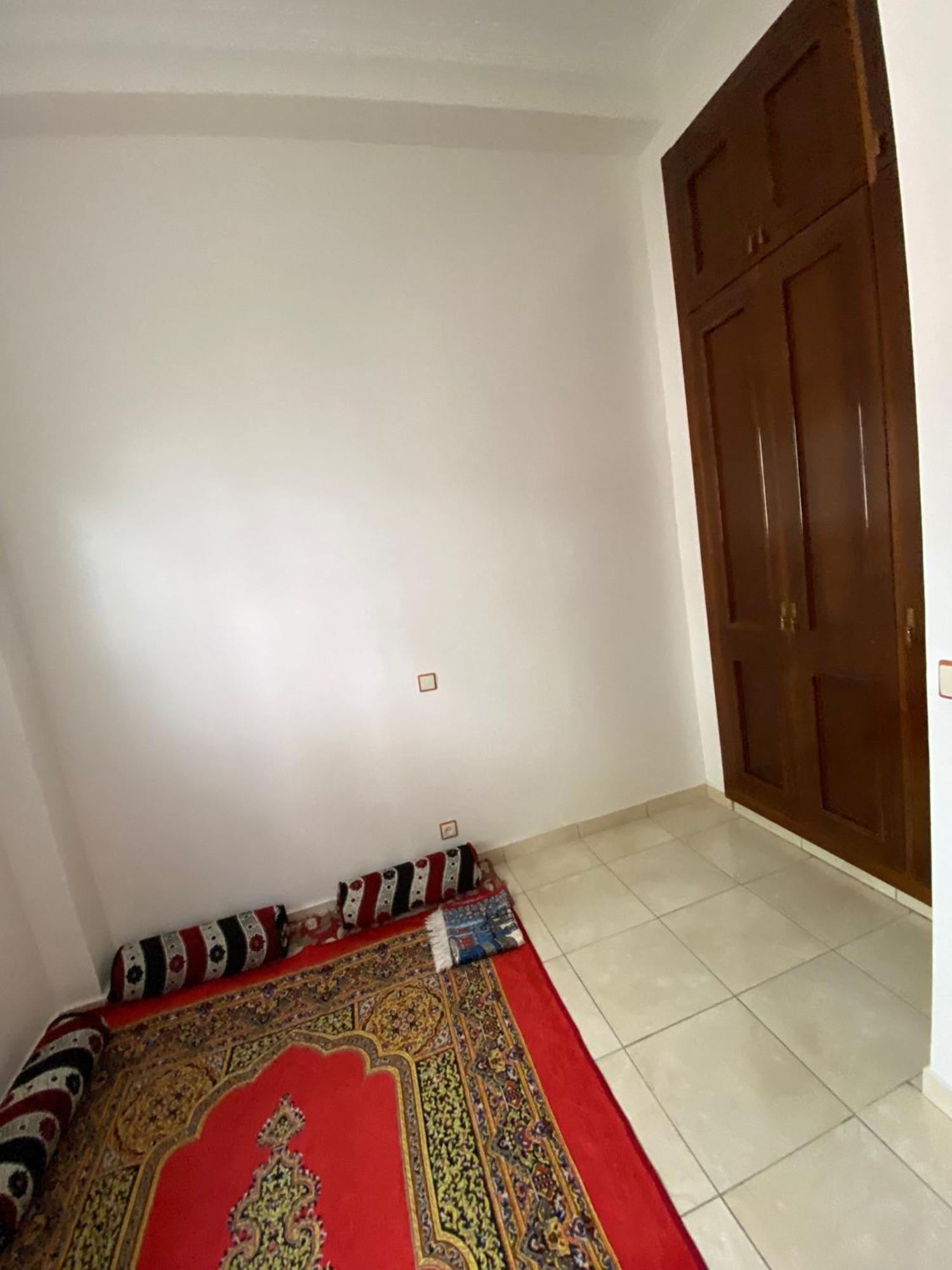 Appartement Martil 3 Chambres Proche De Centre Ville 5Mn A Pied Et La Plage 10Mn A Pied Et 10Mn De Aeroport Tetouan En Voiture ภายนอก รูปภาพ